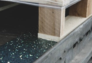 Rubber mats provide excellent friction to prevent cargo from sliding